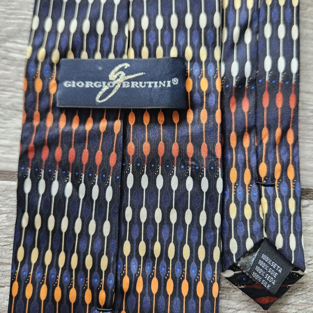 Giorgio Brutini Mens Necktie Tie Black Geometric 100% Silk Luxury 57